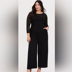 BRAND NEW Torrid Formal Jumpsuit with Lace Sleeves